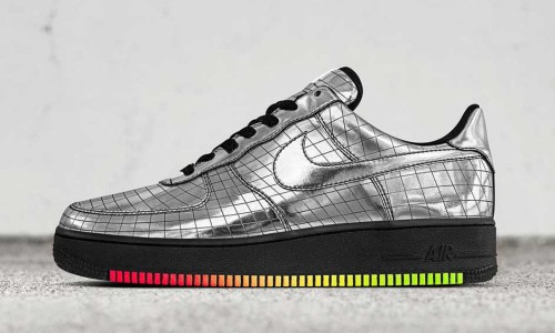 向不同身份致敬，Nike 为 Elton John 推出专属 Air Force 1