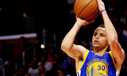 Stephen Curry 解释离开耐克真正原因