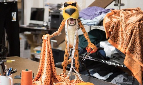 奇多将推出服装产品线，解决食用零食时的清洁问题