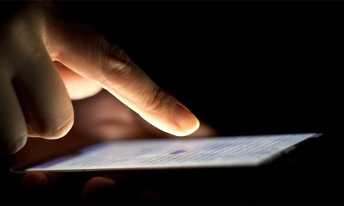 三亿 iCloud 账号被黑客 “绑架”？苹果公司遭遇勒索