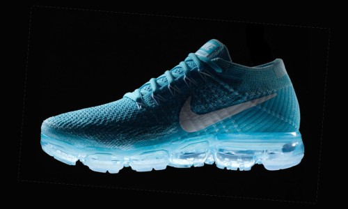 Nike Air VaporMax 全新配色 “Glacier Blue” 释出