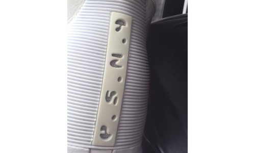 剑走偏锋？疑似 Public School x Air Jordan XV 联名细节曝光