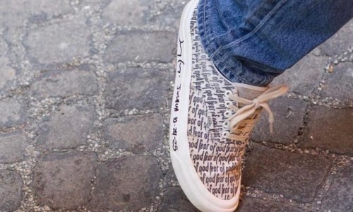 今秋会有 7 双 Fear of God x Vans 联名陆续登场？