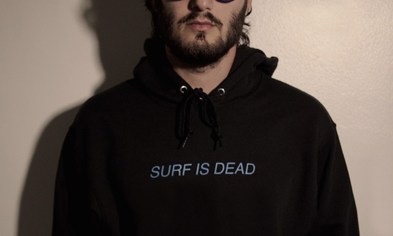 Surf Is Dead 最新系列发布，深入冲浪文化