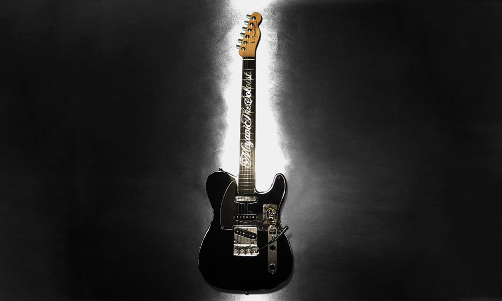 MIYAVI 出道纪念，宫下贵裕 x Fender 推出限定吉他