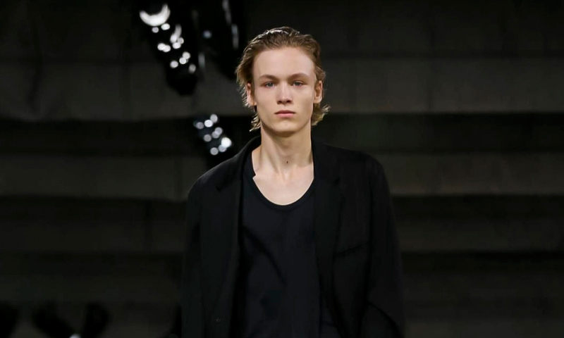 Y-3 正式发布 2018 春夏系列