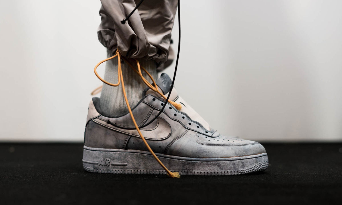 细赏 A-COLD-WALL* x NikeLab Bespoke 版联名 Air Force 1