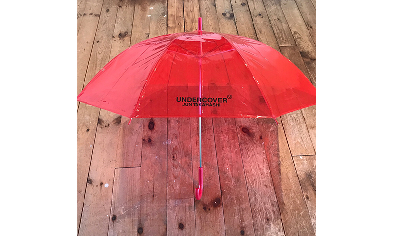 UNDERCOVER 推出透明雨伞