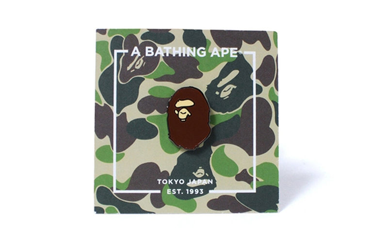 A BATHING APE® x Pintrill 打造联乘款胸章