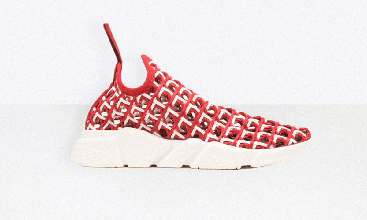 趁热打铁，Balenciaga 新款 Speed Trainer Gewebe 正式开售