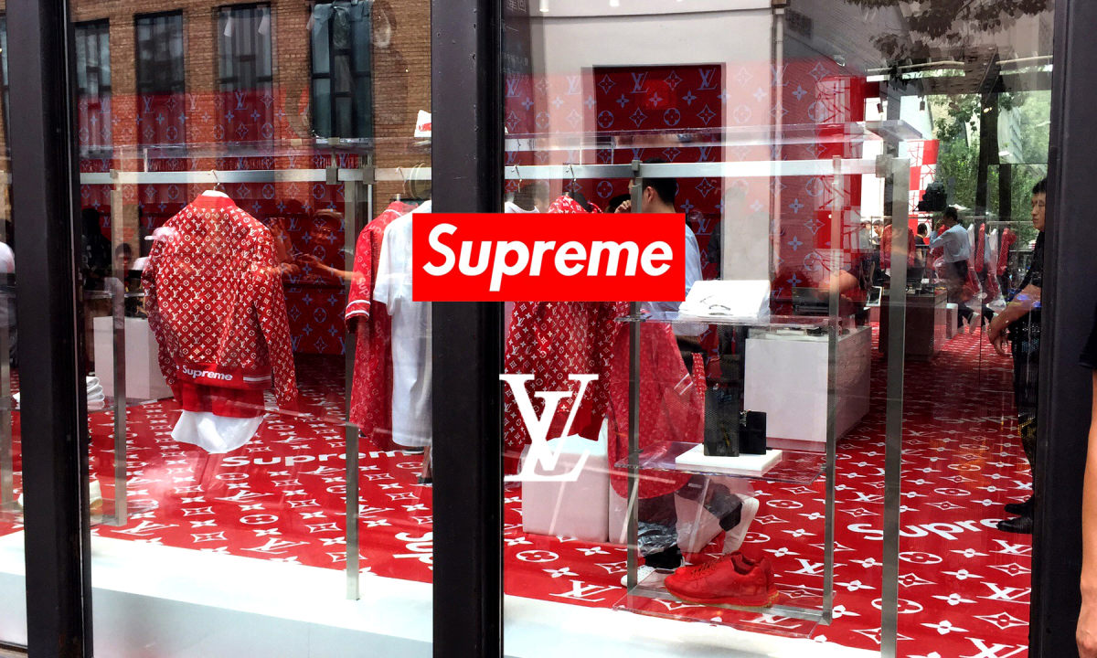 更多 Supreme x LV 期间限定店即将拉开大幕