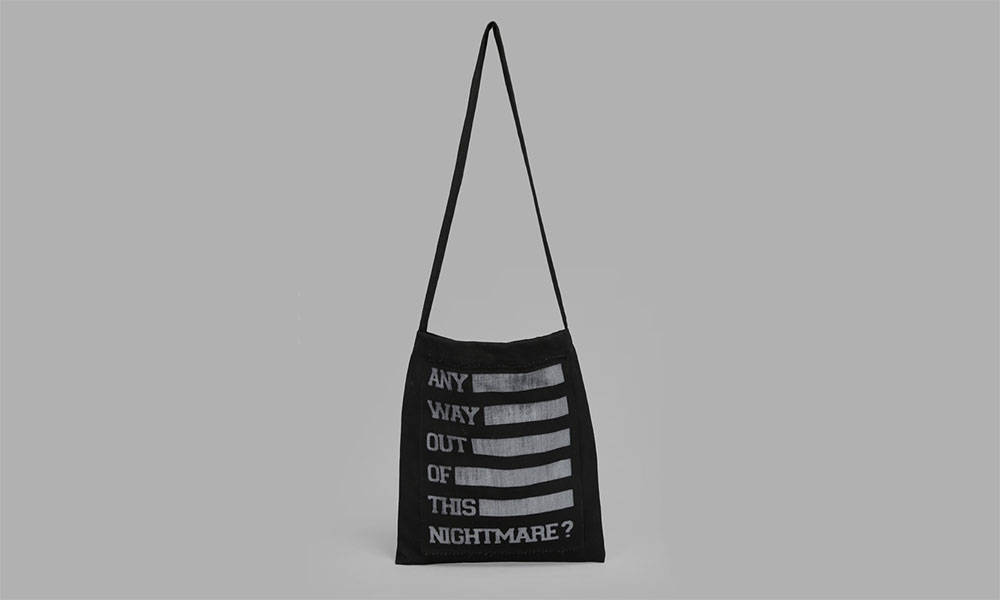 Raf Simons 政治主题 Tote 包现已上架