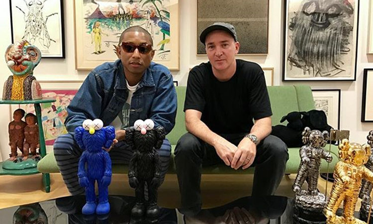 Pharrell 公开 KAWS x MoMA x MEDICOM TOY  搪胶公仔