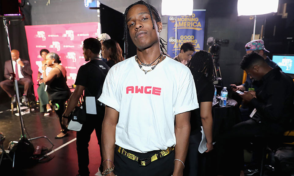 强强联手！A$AP Rocky 的 AWGE 与 OFF-WHITE 推出联名限量 T