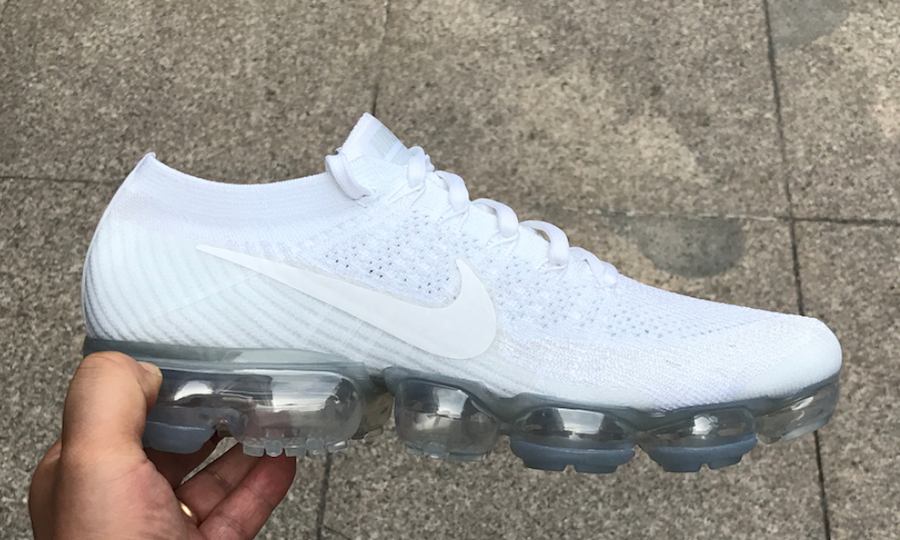 抢先预览 Nike Air VaporMax “Triple White” 纯白配色