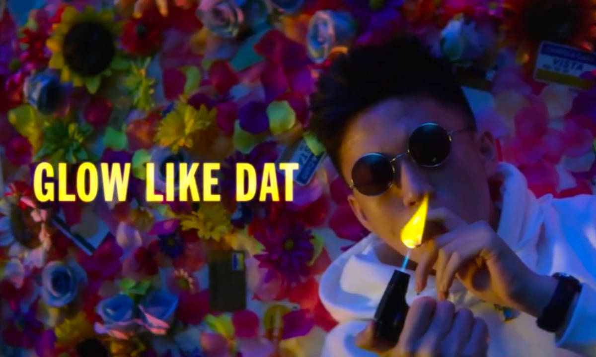 新专辑首支新歌，Rich Chigga《Glow Like Dat》MV 发布