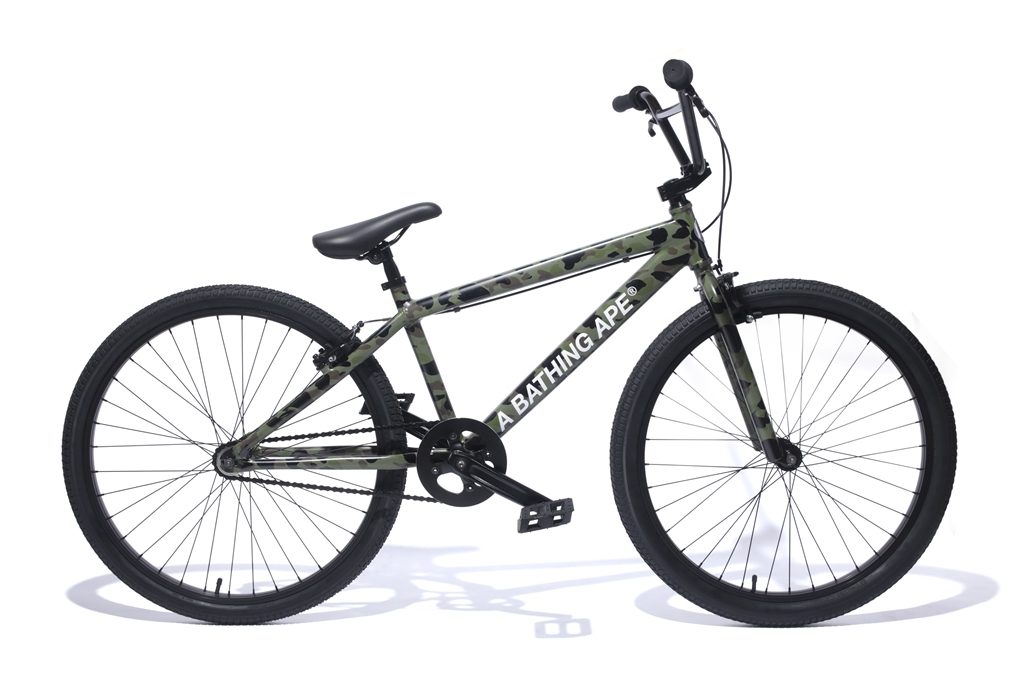 A BATHING APE® 这次推出了一辆 BMX