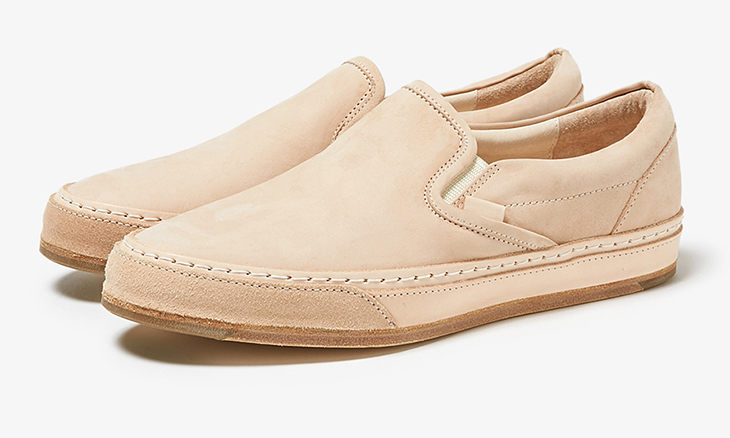 Hender Scheme 推出致敬 Vans Slip-On 鞋款