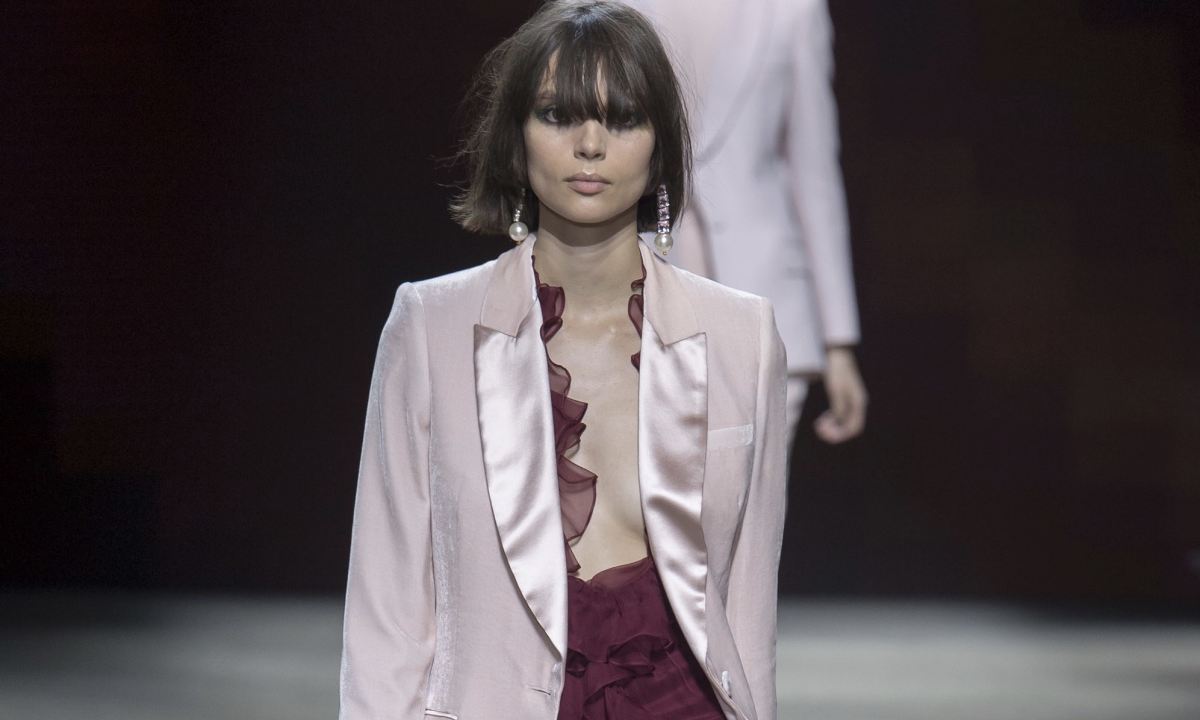 Topshop Unique 2018 春夏成衣系列秀场直击