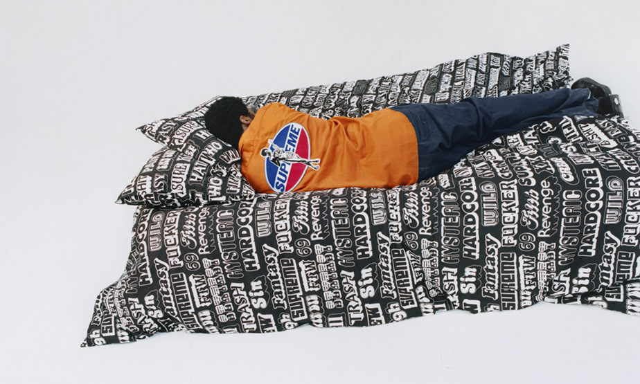 十足朋克，Supreme x Hysteric Glamour 联名系列完整公开