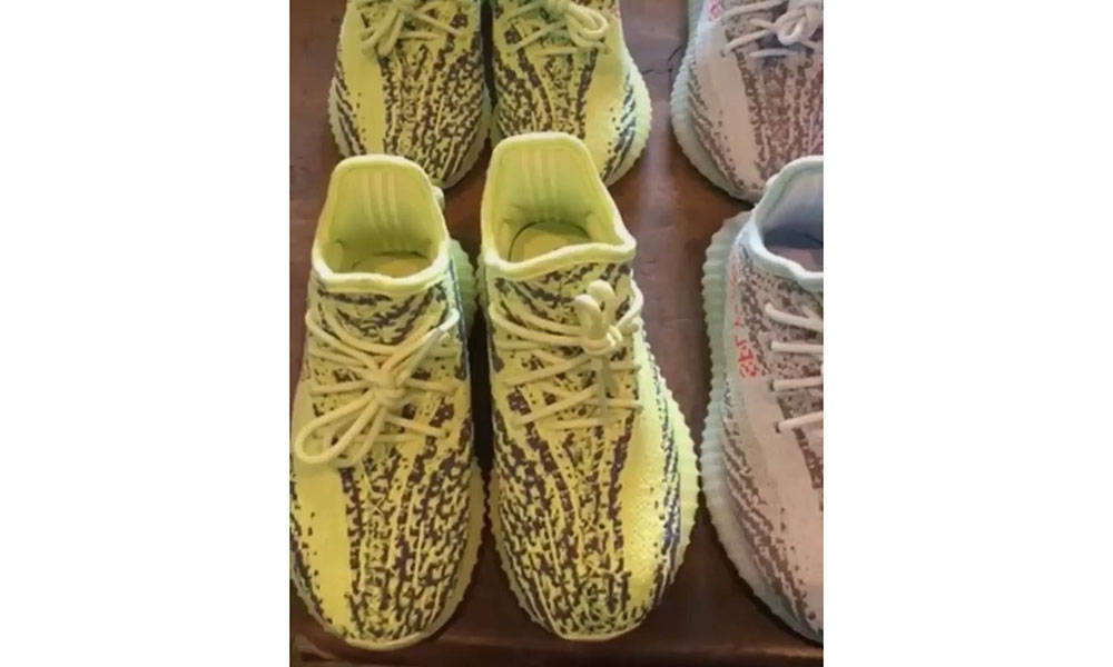 Yeezy Boost 350 V2 “Blue Tint” 和 “Semi Frozen Yellow” 还有童鞋版
