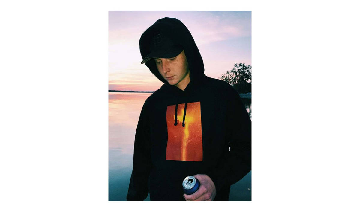 Andres Serrano x Supreme 系列将在本周全面上架