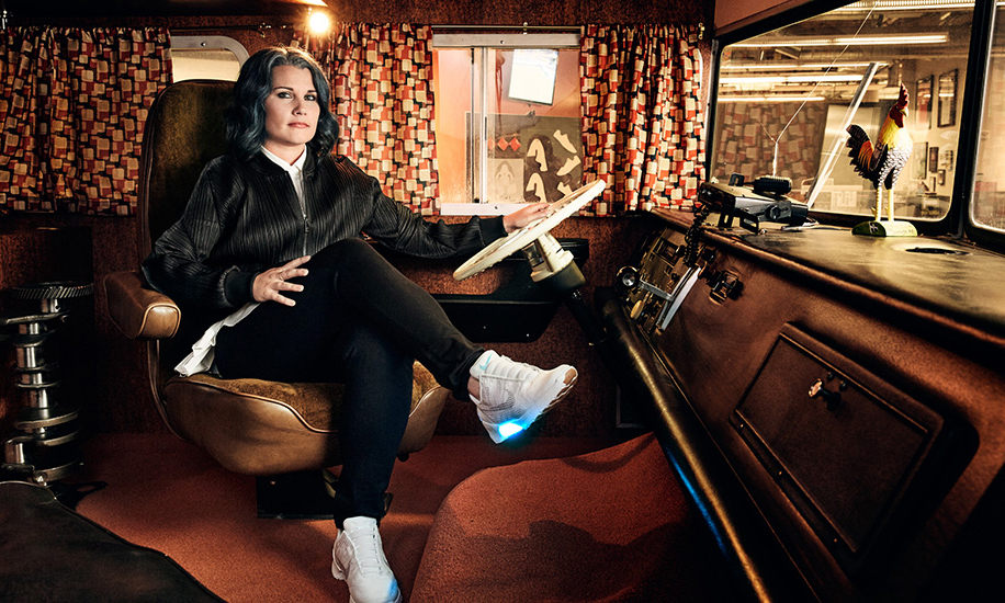 Nike MAG 设计师 Tiffany Beers 离开，转投 Tesla 汽车