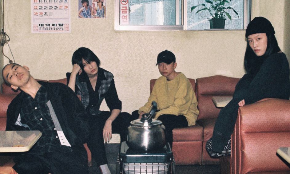 取景韩国传统场所，IISE 发布 2017 秋冬系列 Lookbook