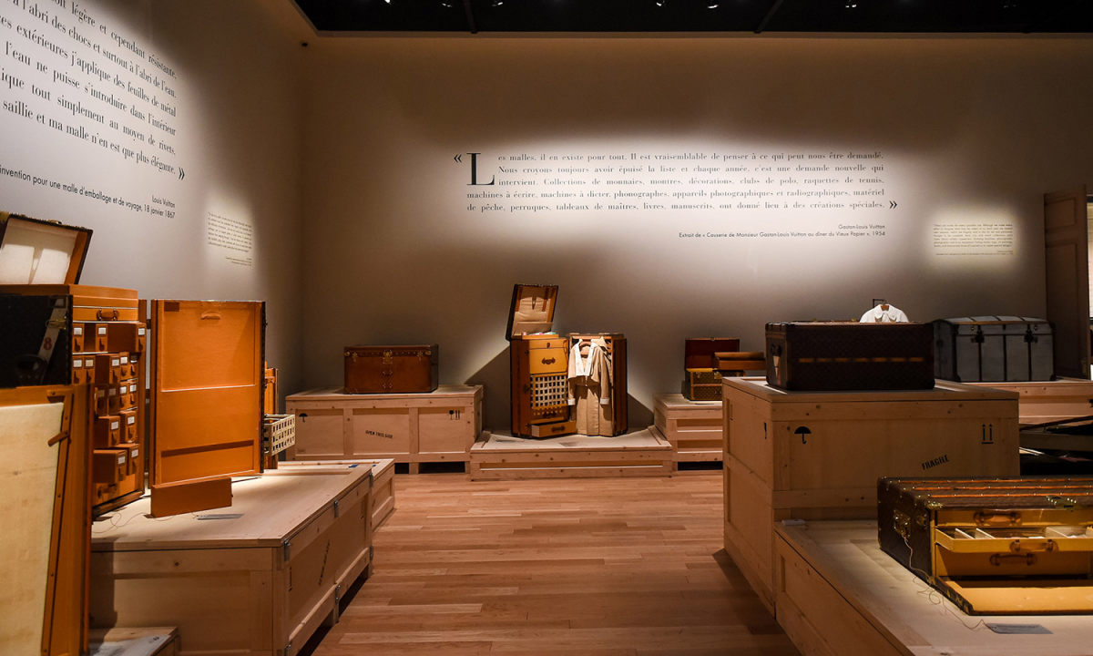 Louis Vuitton 于纽约举办 “Volez, Voguez, Voyagez” 展览