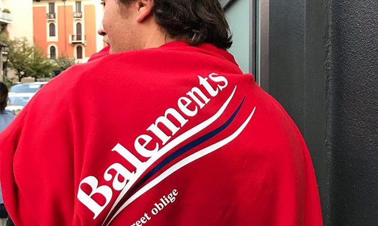 这个叫 Balements 的品牌把 Balenciaga 跟 VETEMENTS 合体了