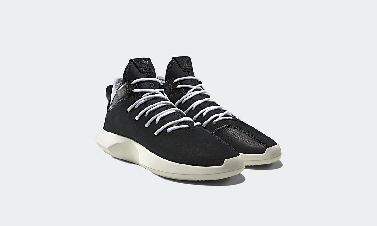 adidas 重新打造两双 Crazy 系列球鞋