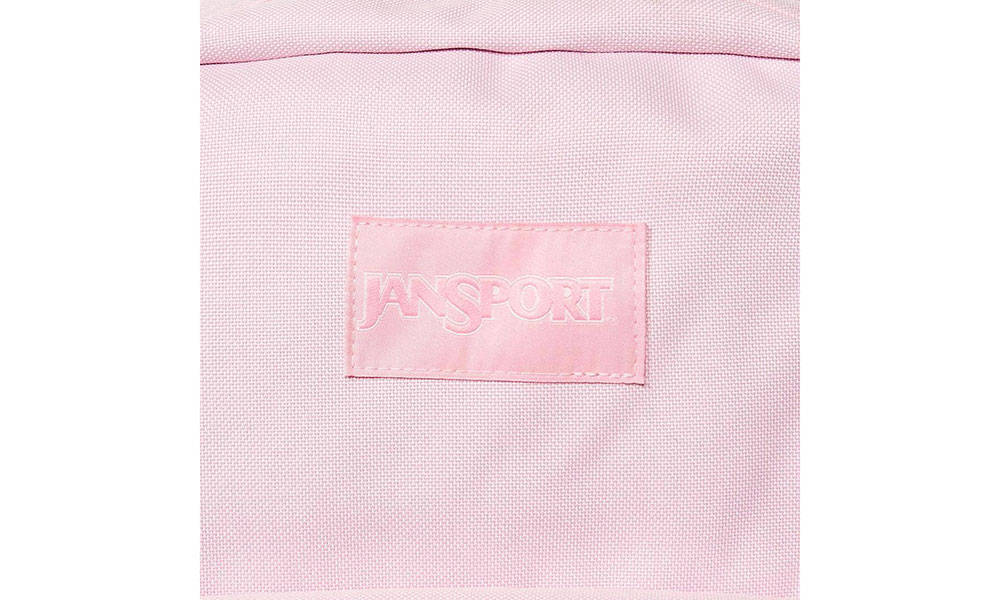 疑似 Anti Social Social Club x JanSport 联乘包袋释出