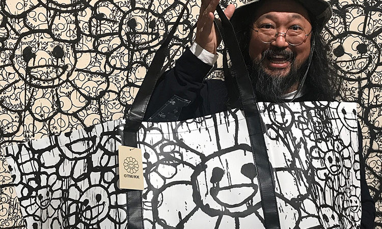 村上隆与好友 Madsaki 为 ComplexCon 设计了一款限定 Bag