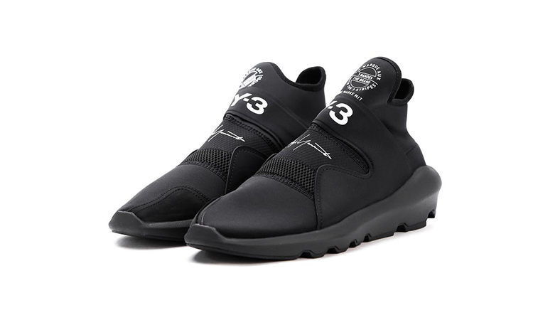 Y-3 全新袜套式鞋款 Suberou 正式上架