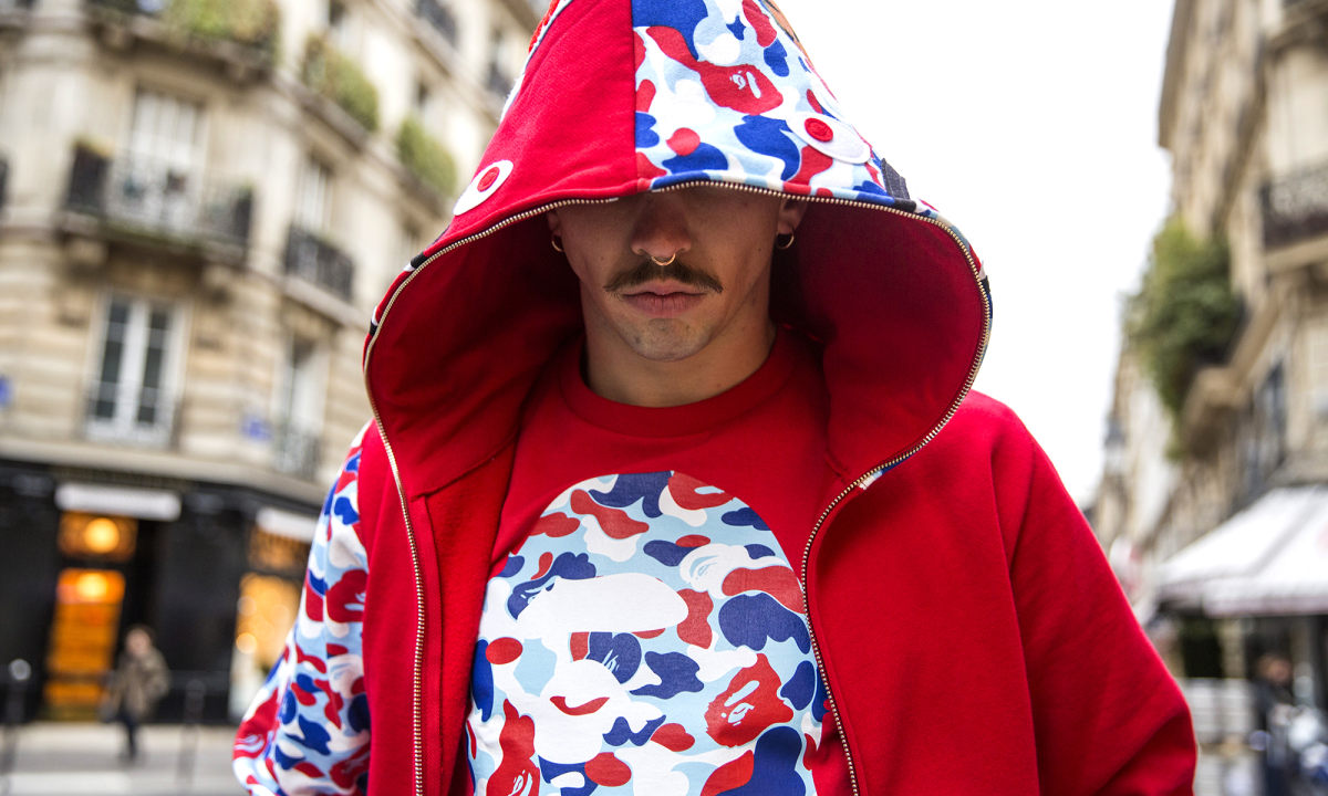 BAPE® 真正让巴黎群众疯狂的，不是红白蓝配色