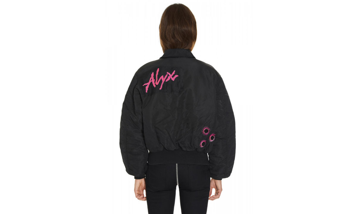 KM20 联手 ALYX 发布限定 Bomber Jacket 和腰带