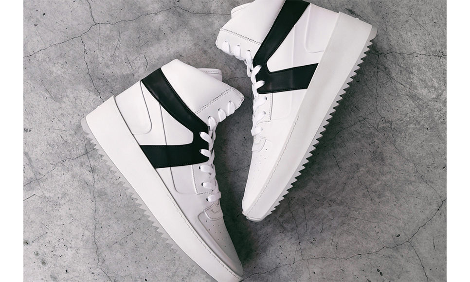 Fear of God 本周末将发新鞋