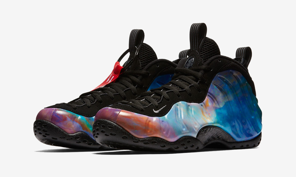 Nike Air Foamposite One “Alternate Galaxy” 官方图释出