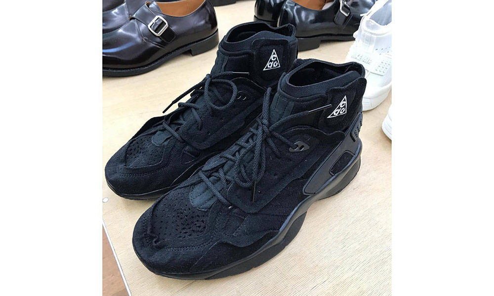 COMME des GARÇONS HOMME Plus x Nike 还有黑色版本