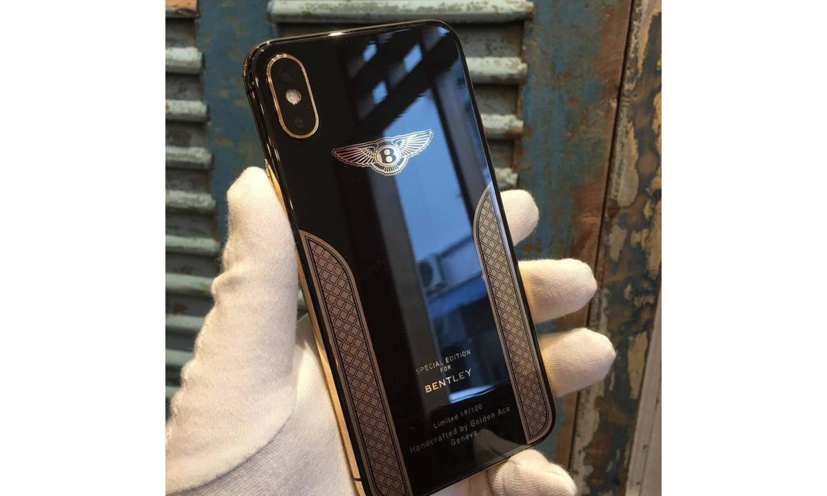 来欣赏下这款全球只有 100 台的宾利奢华定制版 iPhone X