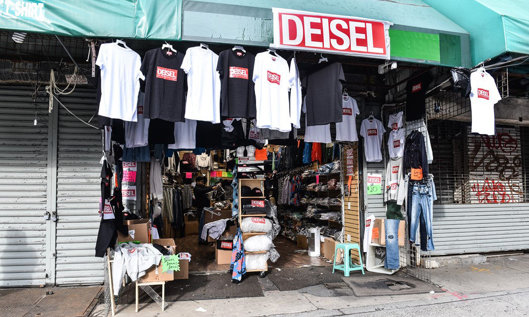 这个 DEISEL 店里卖的都是真 DIESEL 产品