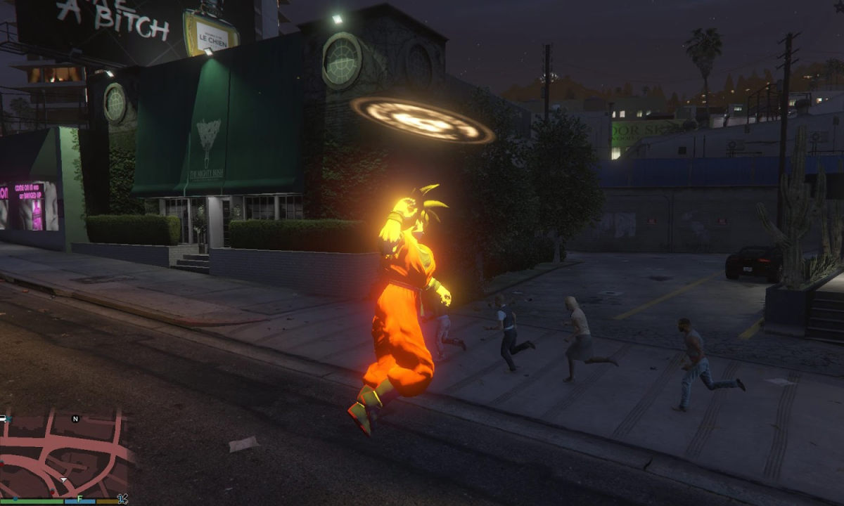 现在你可以在 GTA V 中使用《龙珠》角色“摧毁”世界了