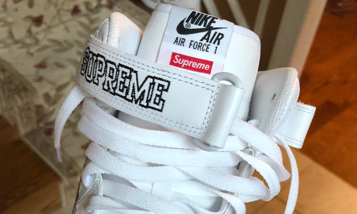 Supreme x Nike Air Force 1 实物图近赏