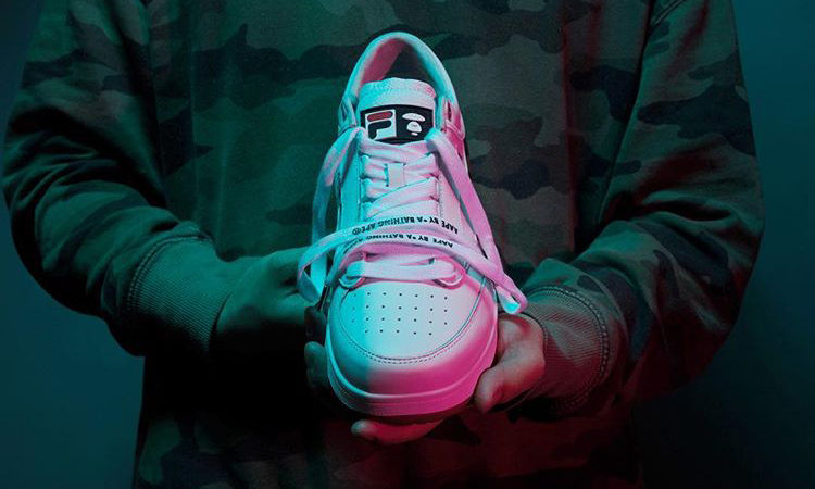 抢先预览 AAPE BY A BATHING APE® x FILA Original Tennis 联名鞋款