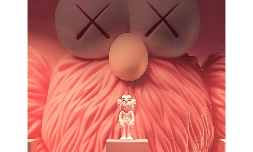 粉色版 KAWS BFF 将在 3 月 27 日开卖