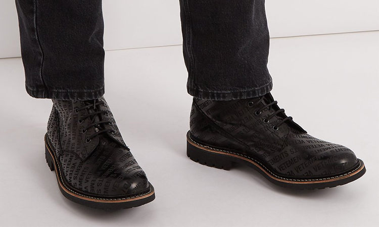 VETEMENTS x Church’s 联名款系带靴现已上架