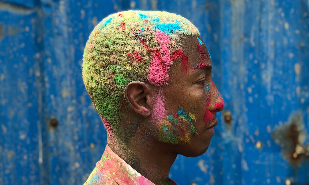 印度教要求 adidas 和 Pharrell Williams 停止使用 “Holi” 作为新系列名称