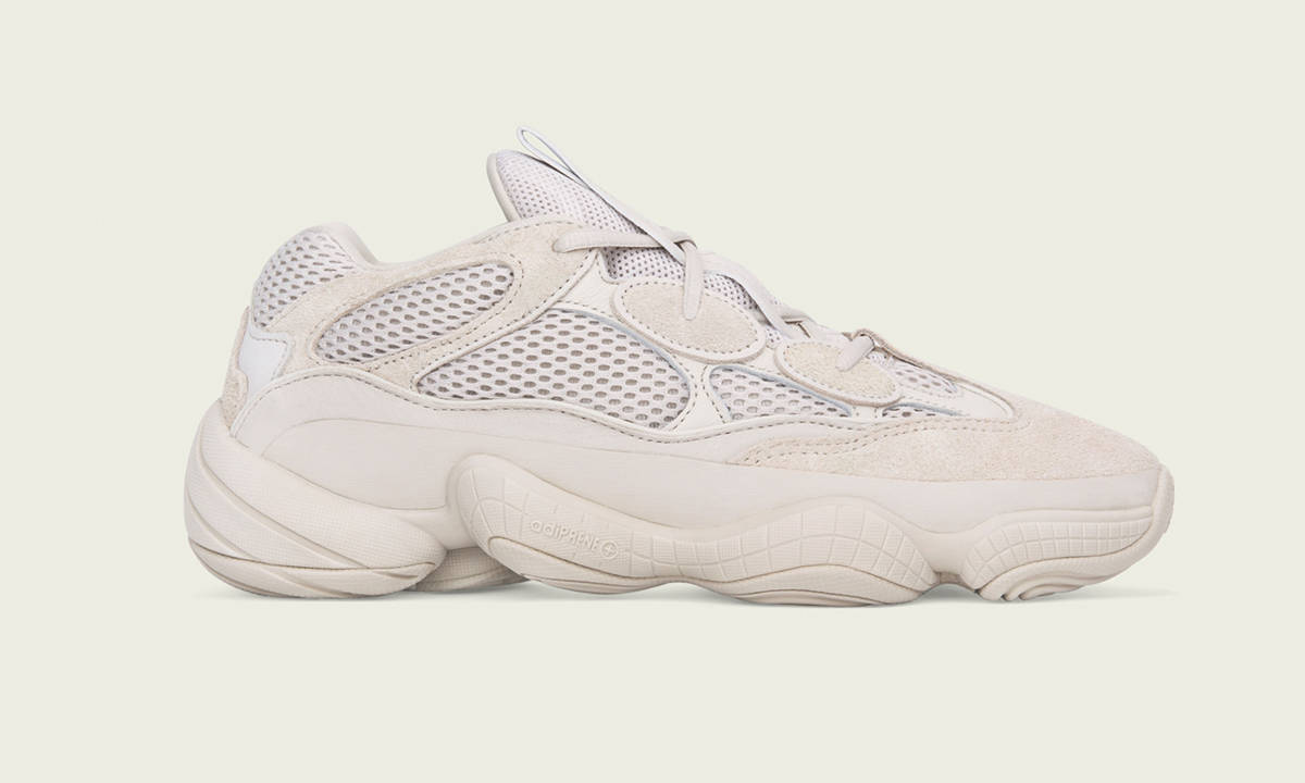 给你一个 Yeezy 500 “Blush” 原价购买权，快来认领吧！