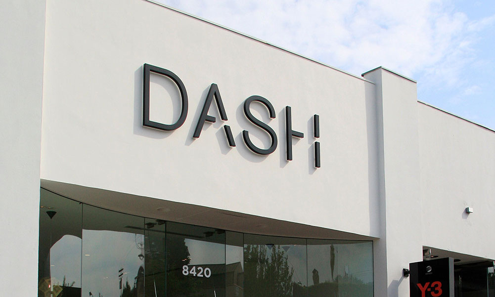 卡戴珊姐妹将关闭运营 12 年的 “DASH” 女装精品店