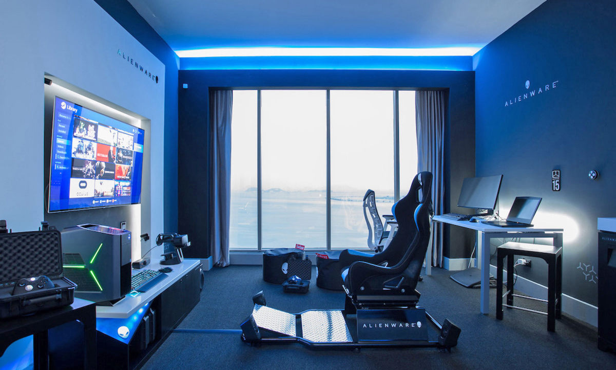 Hilton 酒店携手 ALIENWARE 打造电竞主题套房